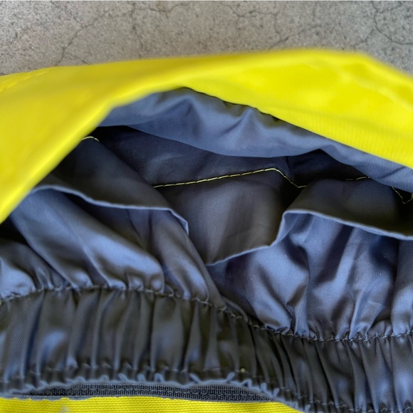 Obermeyer Snow Overall Bib Youth Size 5 I grow preloved markings throughout - Picture 6 of 8